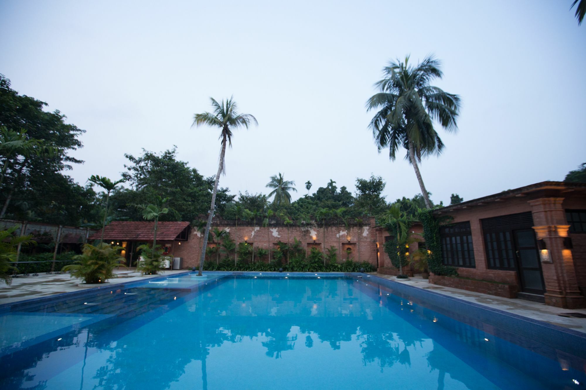 The Rajbari Bawali Hotel Kolkata Ngoại thất bức ảnh